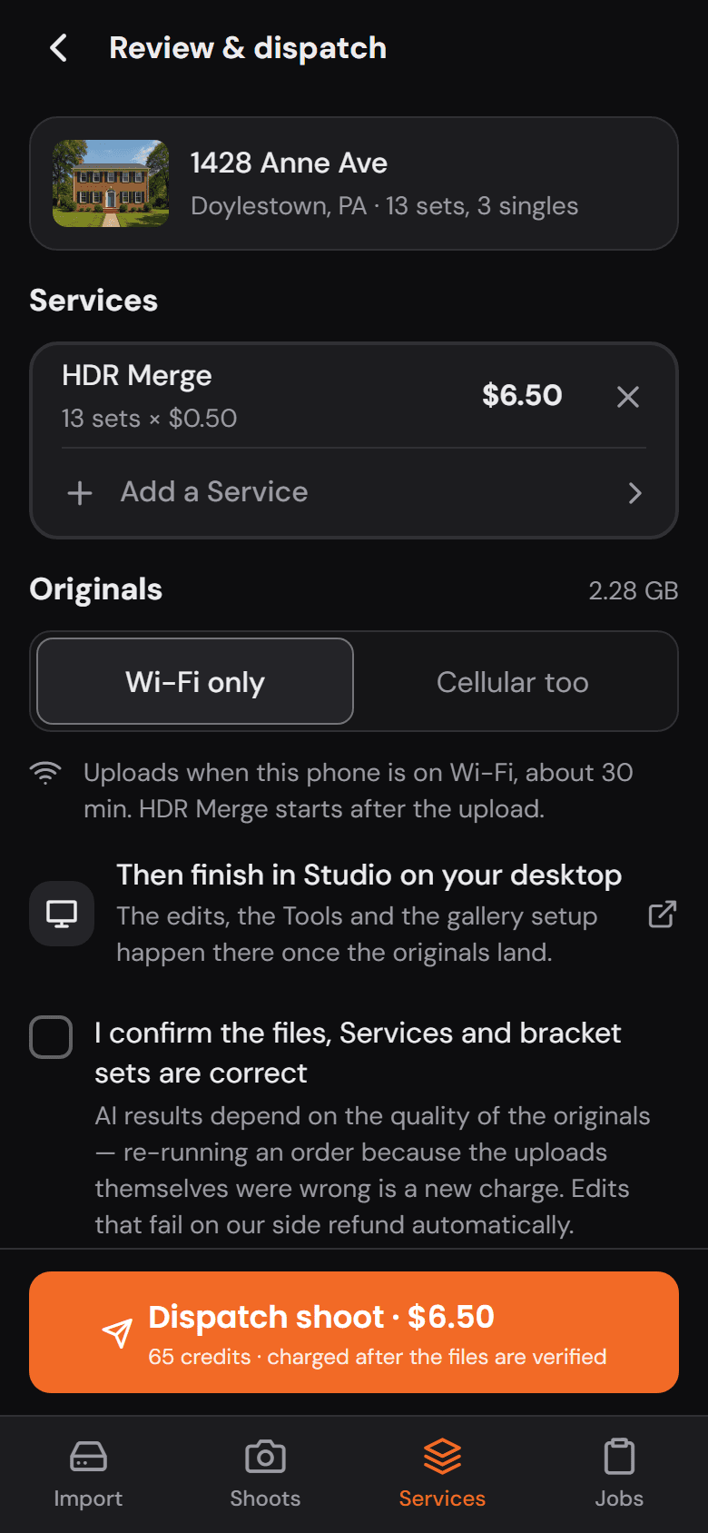 Review and dispatch in the phone app: HDR Merge on 13 sets, the originals set to upload on Wi-Fi, and the price on the dispatch button